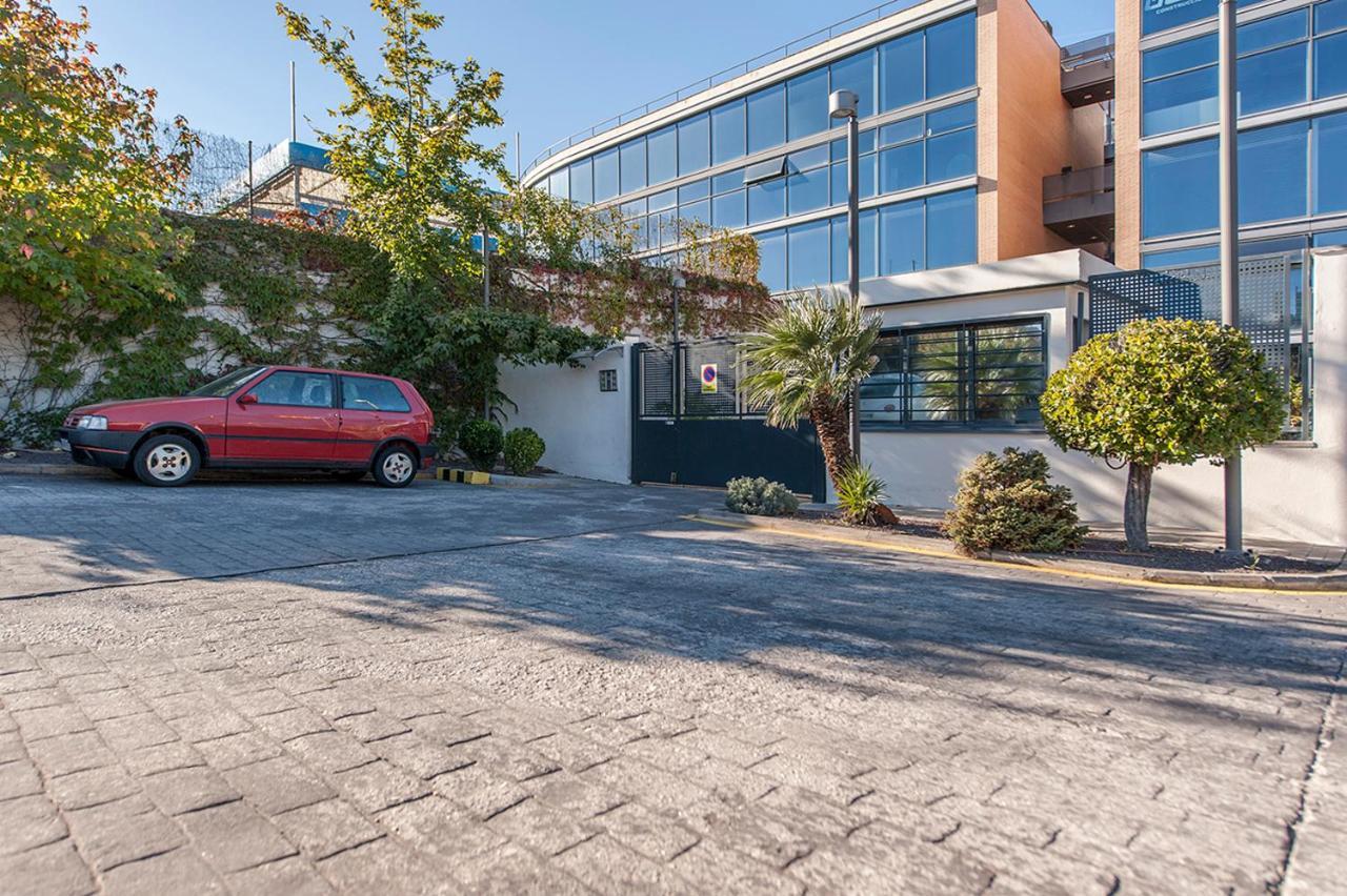 Exclusive Moraleja - Collection L - Eleven Host Appartement Alcobendas Buitenkant foto